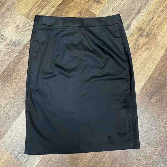 Gap stretch pencil skirt size 8 - Picture 4 of 4
